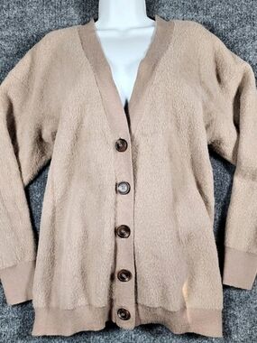 SERRA Fuzzy Button-Front Cardigan in Brown M/L